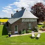 4 Avec Cheminee Holiday home *