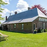 4 Avec Cheminee Holiday home Epegard