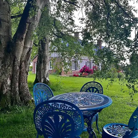 4 Avec Cheminee Holiday home *